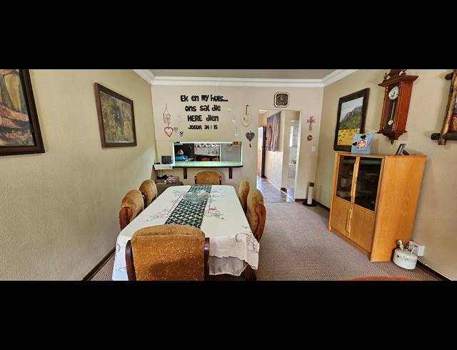 2 BEDROOM TOWNHOUSE FOR SALE IN SOUTH CREST